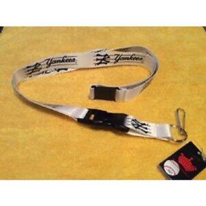 MLB New York Yankees Blue on White Lanyard Keychain 24" Long 1" Wide by Aminco